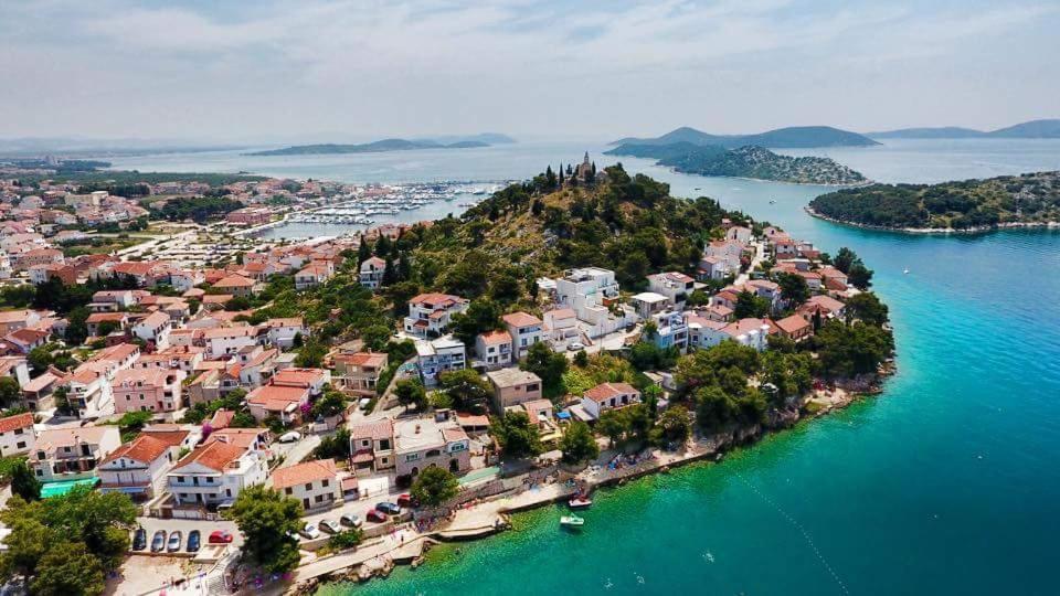 Boutique Vila Marijini Dvori Tribunj  Luaran gambar